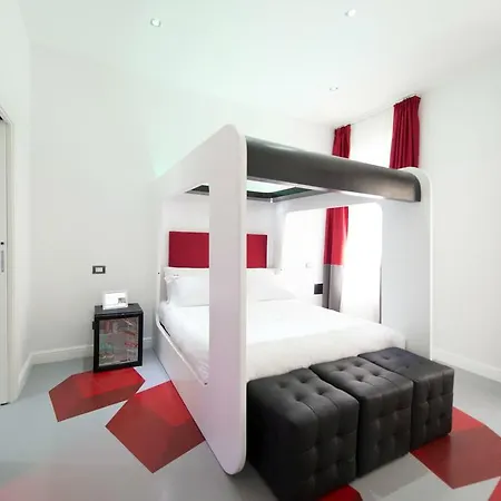 7 Spanish Steps Guest house 4*