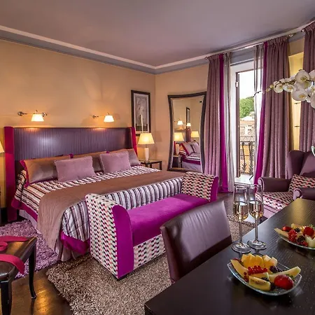 7 Spanish Steps Guest house