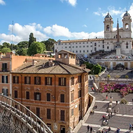 7 Spanish Steps 3*