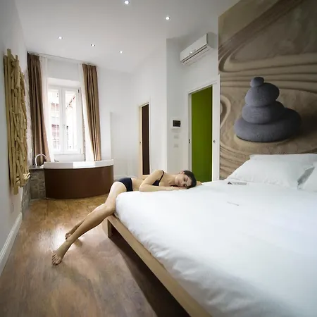 בית הארחה 7 Spanish Steps רומא